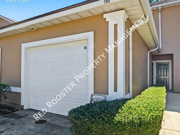 795 Scrub Jay Dr — Photo 2