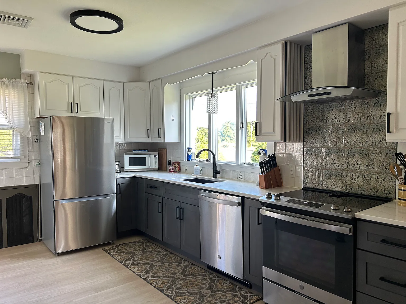 3 bed, 1630 sqft, $2,000 — Photo 4