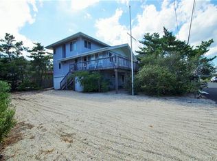 1 Lagoon Dr S, Brant Beach, NJ 08008