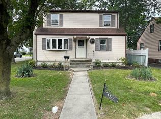 157 Liberty St, Fords, NJ 08863