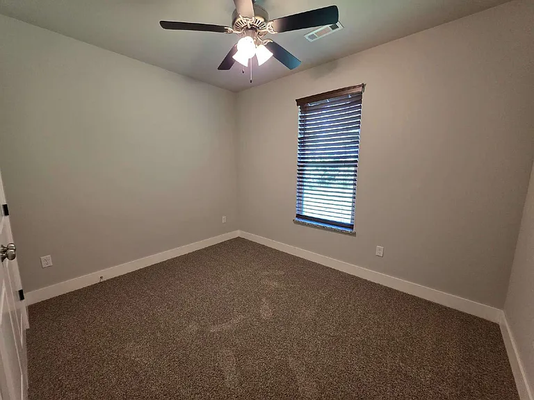 13 Lockhart Ln — Photo 12