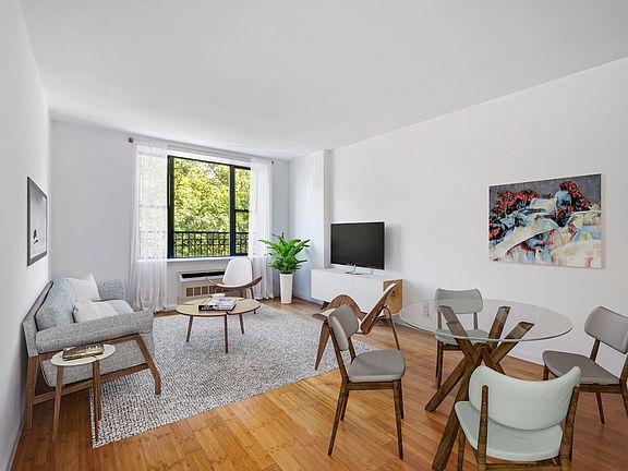2nd image of 504 W 136th St APT 3B
