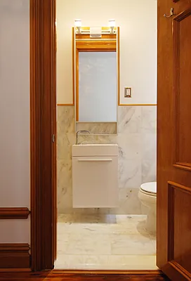 Rented by WAM Partners - William Moses Co. | media 99