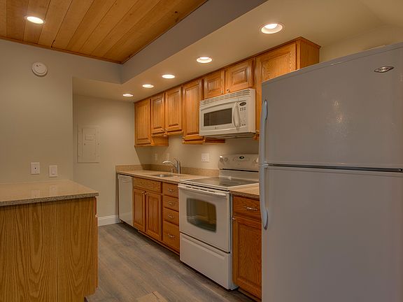 4th image of 123 Juanita Dr #93