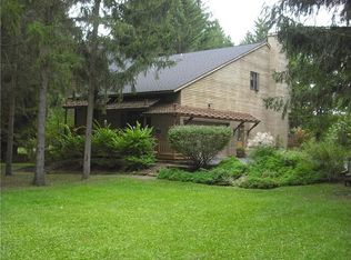 4196 Deerpath Cir, Marcellus, NY 13108