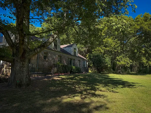 2185 Hillsboro Valley Rd, Brentwood, TN 37027