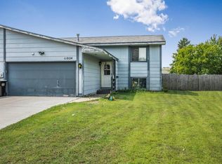 11024 Swallow St NW, Coon Rapids, MN 55433