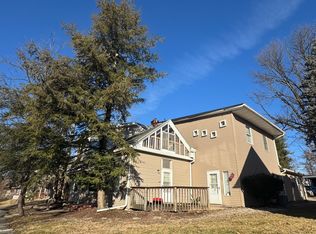 521 E 7th St APT 6, Bloomington, IN 47408