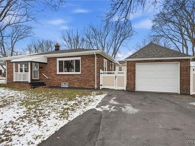 3535 Wallace Dr, Grand Island, NY, 14072