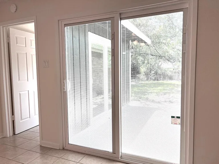 2305 Western Trails Blvd #A — Photo 15