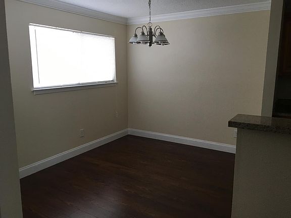 4th image of 7298 Ulmerton Rd APT 207