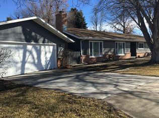 621 Gilman Ave, North Platte, NE 69101