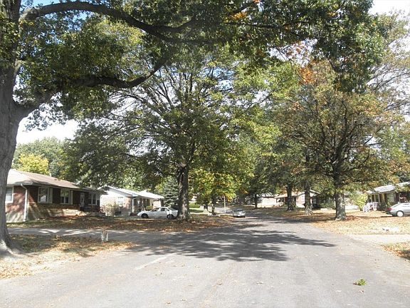 5th image of 9608 Griffin Dr