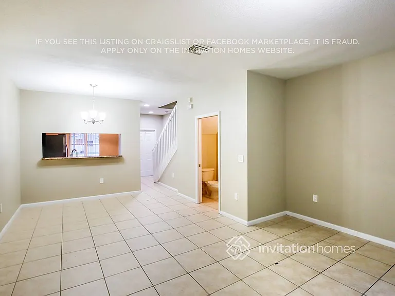 8214 SW 29th St #104 — Photo 4