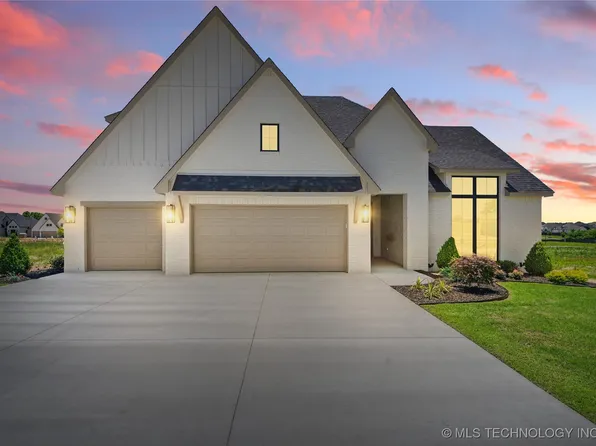 2338 E 134th Cir S, Bixby, OK 74008