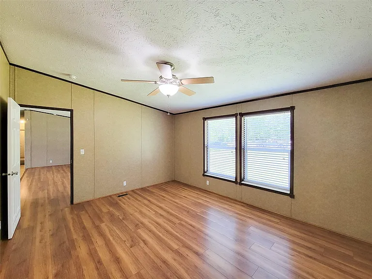26806 N Marek Ln — Photo 18