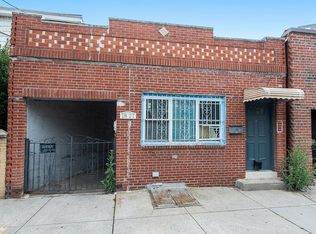 18-21 26th Rd, Astoria, NY 11102