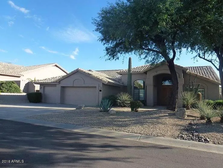 Building Photo - 9405 E Quarry Trl