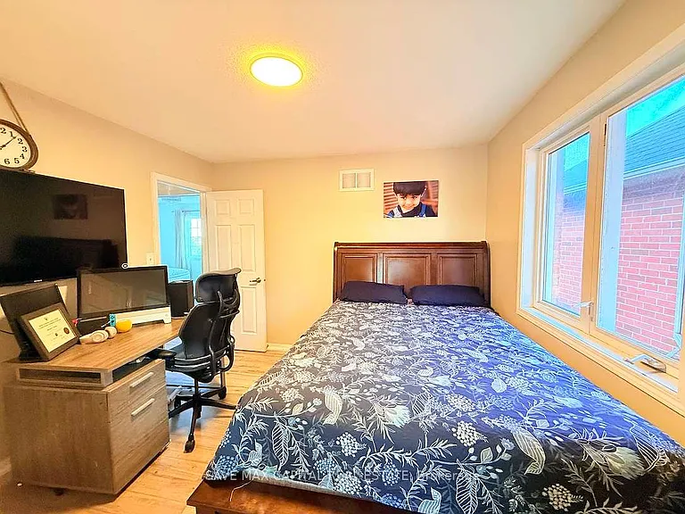 15 Apple Valley Way — Photo 1