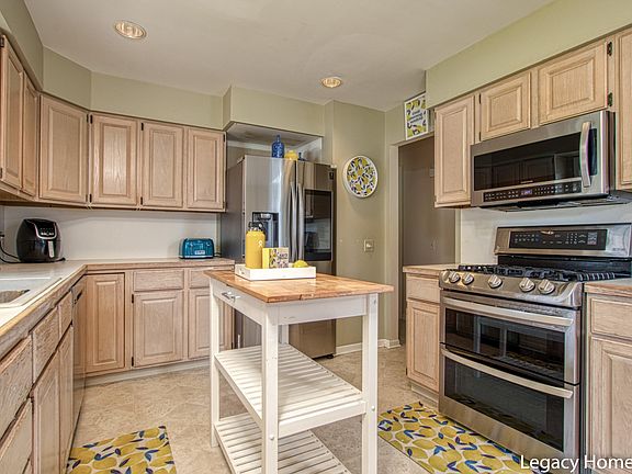 4th image of 1417 Manorwood Dr SE