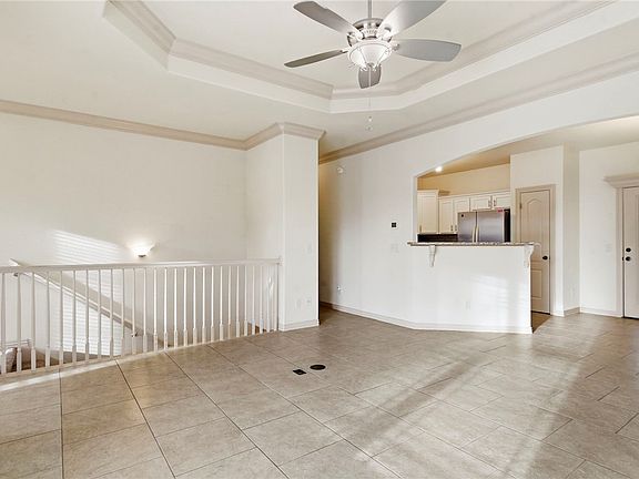 5th image of 23 Harrington Dr