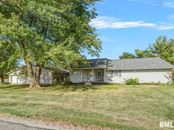 13011 Mechanicsburg Blacktop Rd, Mechanicsburg, IL 62545