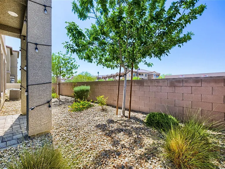 4277 Venus Falls Ave — Photo 26