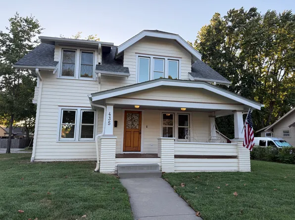 435 S Chestnut St, Olathe, KS 66061