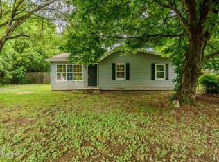 5202 Murphy Rd, Knoxville, TN 37918