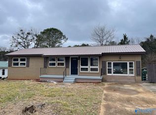 4241 Teejay Dr NW, Huntsville, AL 35810