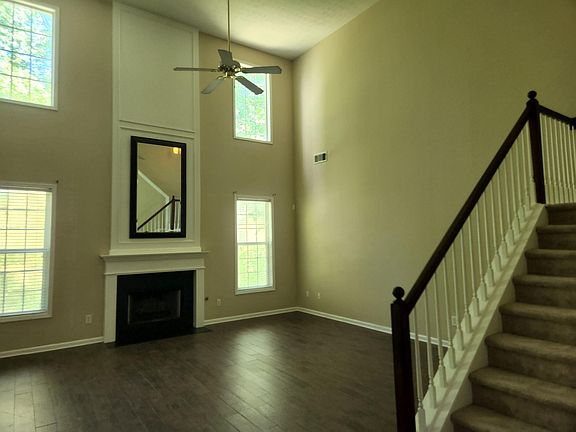 4th image of 2350 Kirkstone Dr