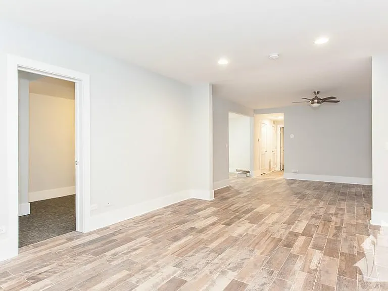 2922 W Logan Blvd #G — Photo 7