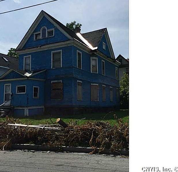 2nd image of 126 Coolidge Ave