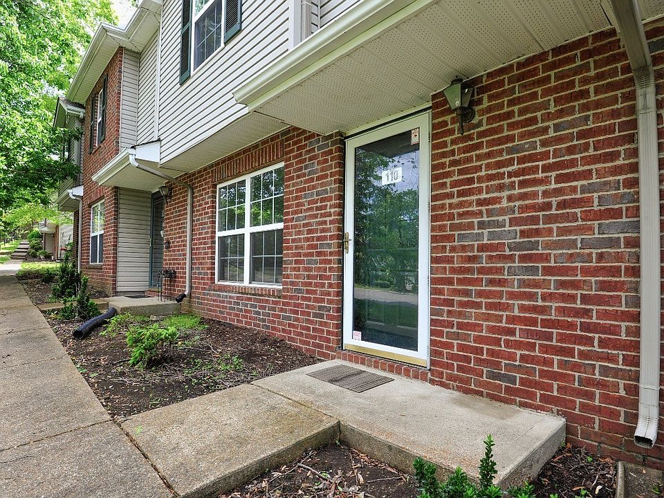 1st image of 110 Waterview Dr