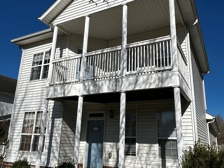 2643 N Westminster Dr — Photo 40