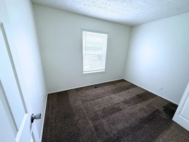 EastPointe — Photo 65