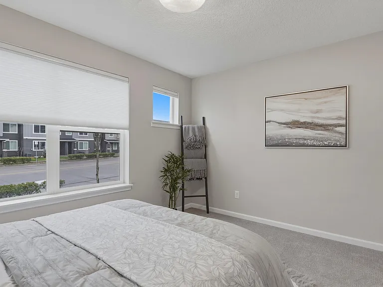 8104 SE Blanton St — Photo 20