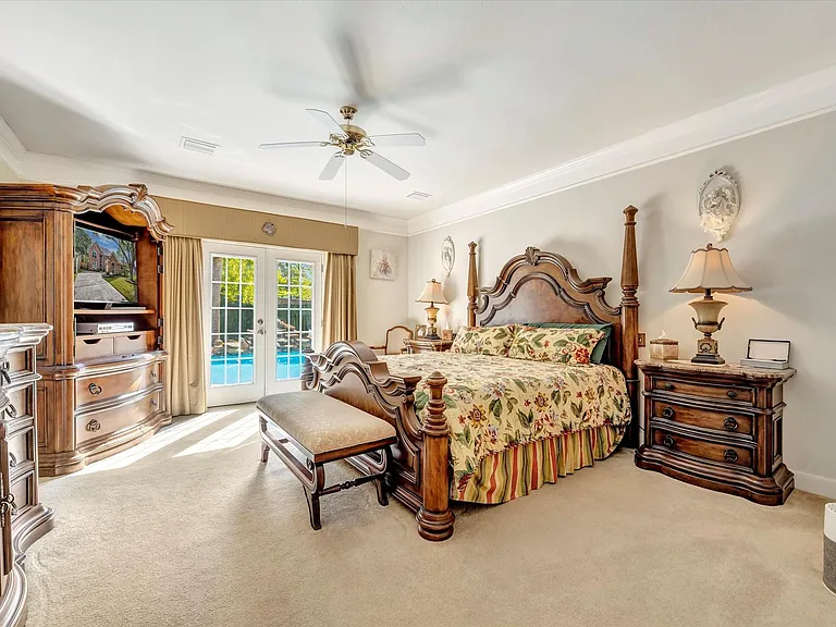 1639 Lakeside Enclave Dr — Photo 23