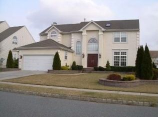 7 Valley Forge Dr, Woolwich Township, NJ 08085