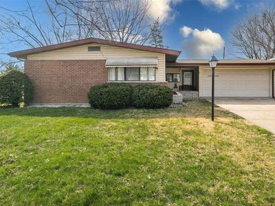 1 Colt Cir, Florissant, MO, 63033