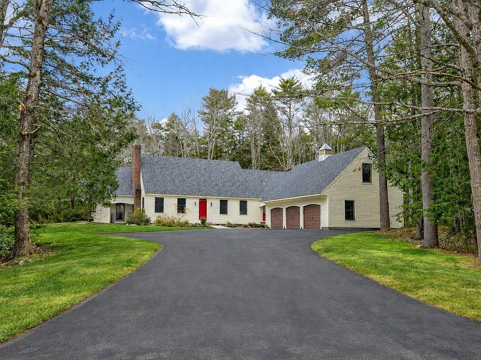 1st image of 24 Hemlock Ridge