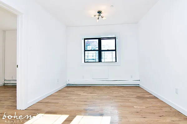 Rented by Bohemia Realty Group | media 9