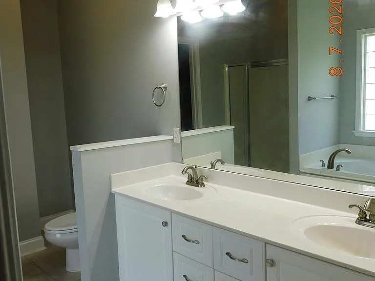 208 Loudon Hill Dr — Photo 8