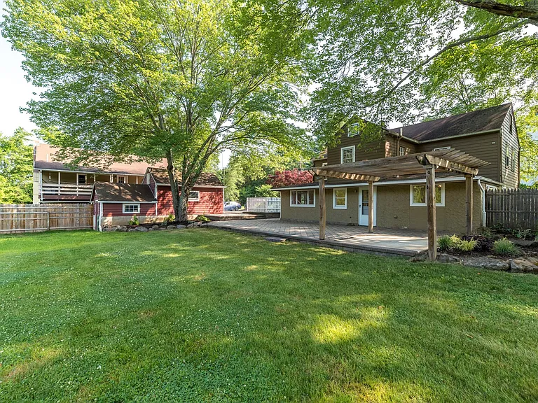 3563 Aquetong Rd — Photo 7