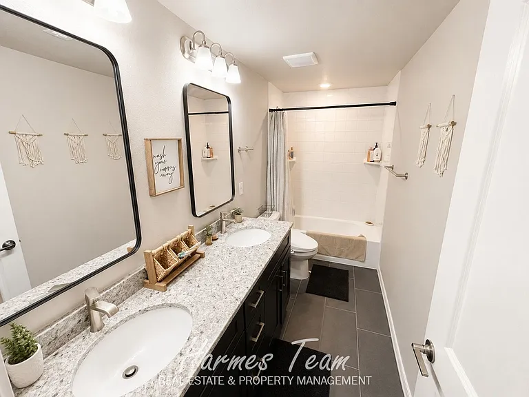 11017 Coastal Hills Ln — Photo 30