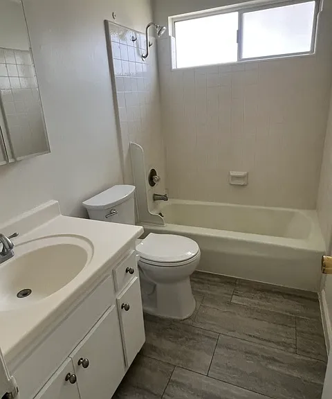 25838 Cypress St #1 — Photo 8