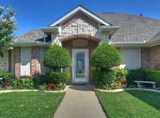 7344 Chambers Ln, Fort Worth, TX 76179