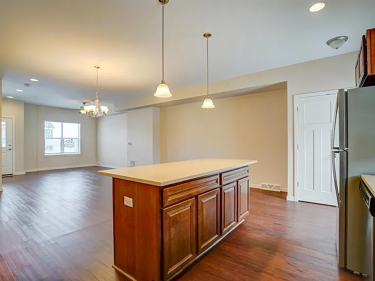 4362 Eagle Ridge Ln — Photo 9