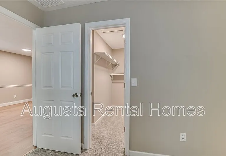 111 Kelly Dr SW — Photo 26