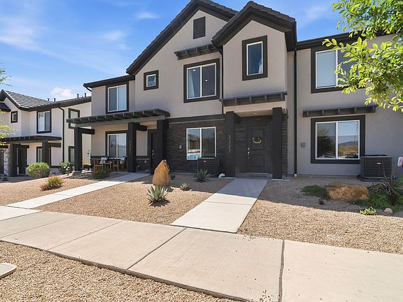 3rd image of 3327 E Elkhorn Ln